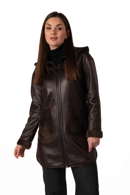 Женская эко-дублёнка коричневого цвета зимняя-4
