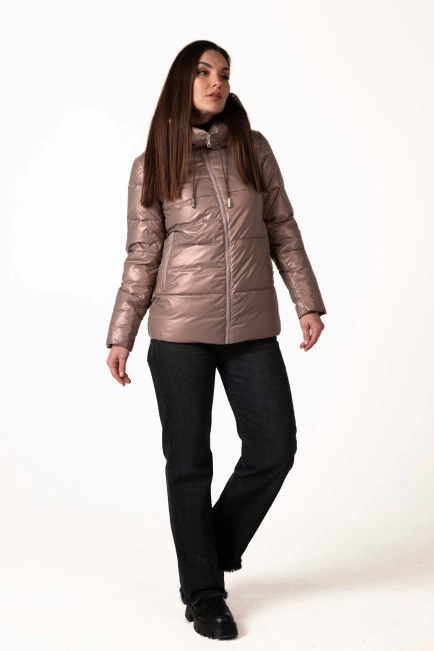 Женский зимний биопуховик цвета капучино-7