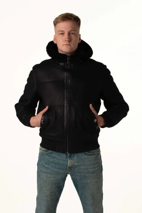 Чоловіча дублянка-бомбер з капюшоном