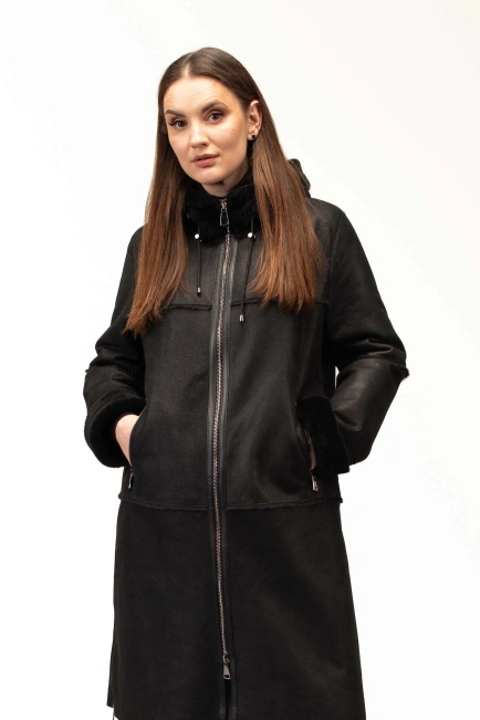 Жіноча чорна дублянка з капюшоном довга-1